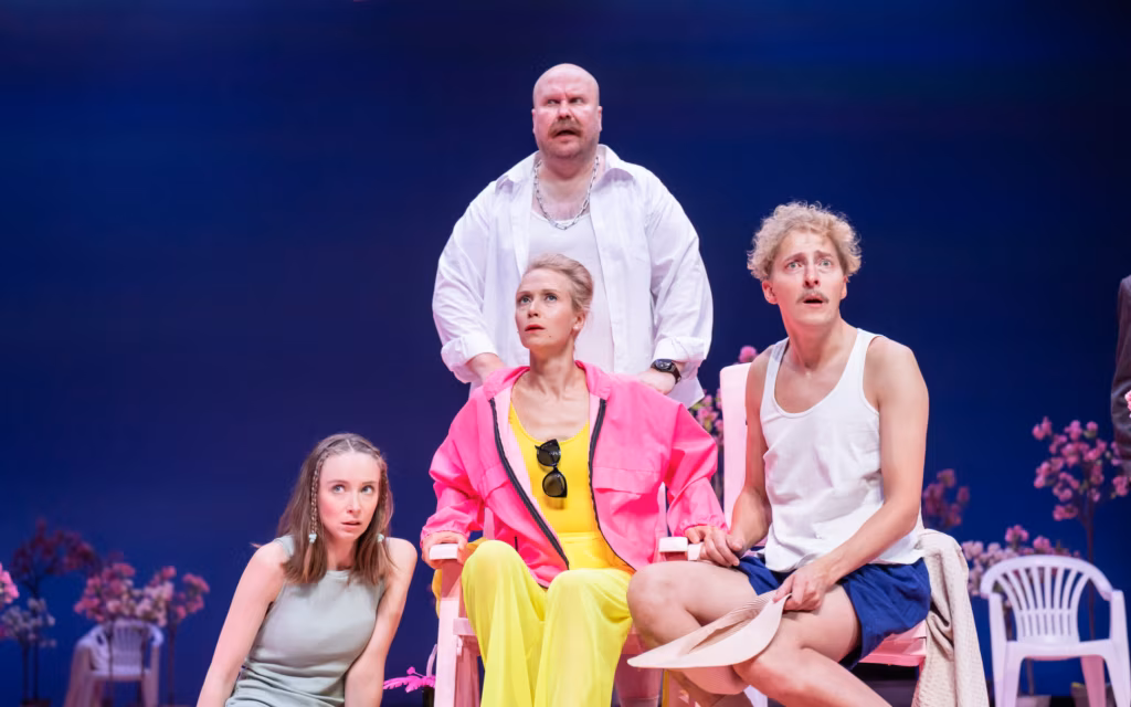 KOSTAB KAUGE HELI, NAGU TAEVAST&hellip;