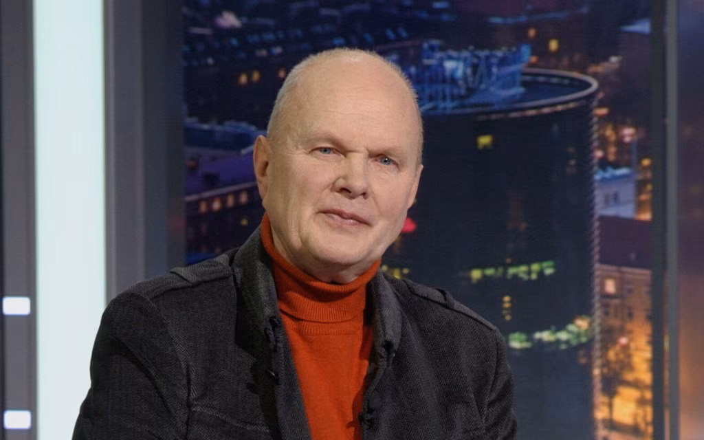 SVEN GR&Uuml;NBERG S&Uuml;MFOONILISTES HOOVUSTES