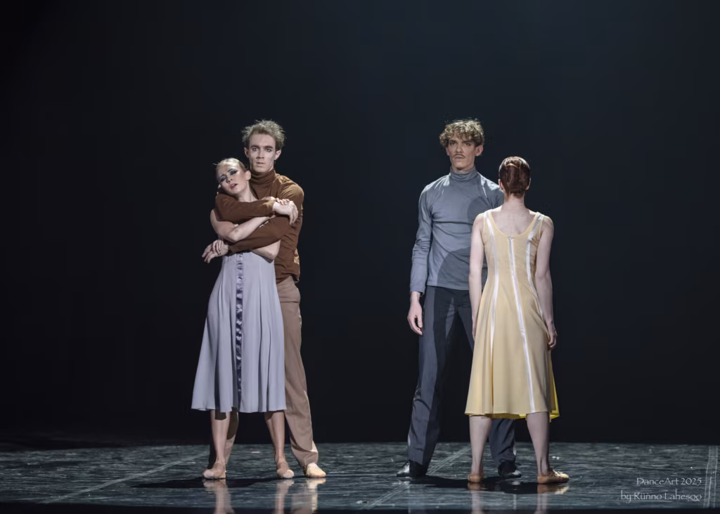 Sisalik Ketlin Oja (sisalik) Finn Adams (röövel) Oscar Pouchoulin (režissöör) Phillipa Mccann (kaunitar)