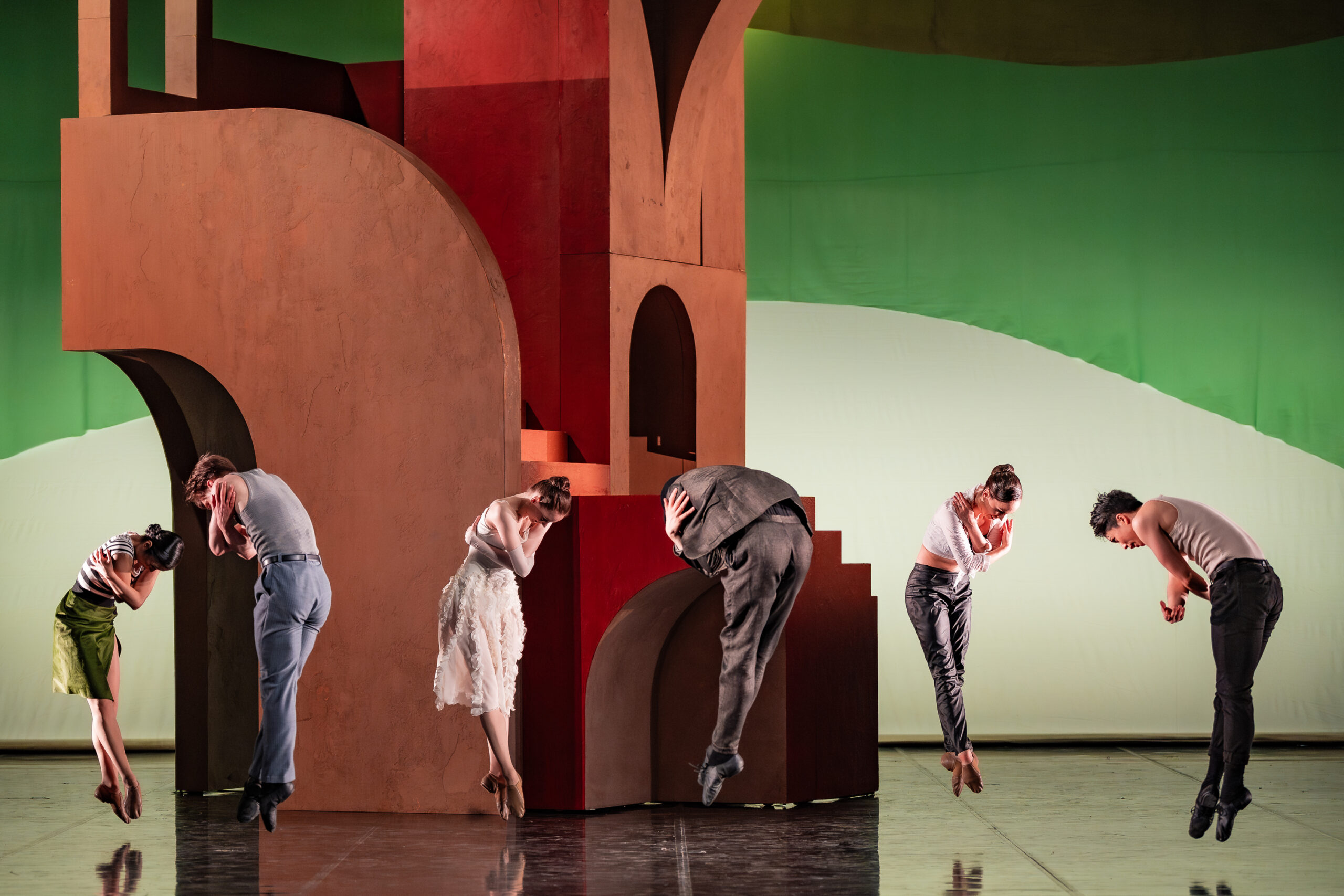 2502 Poom Pulcinella 70