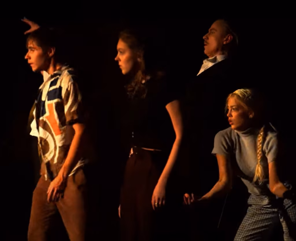 PIIRIDETA PEREKONNA &Uuml;LLAS H&Auml;&Auml;L